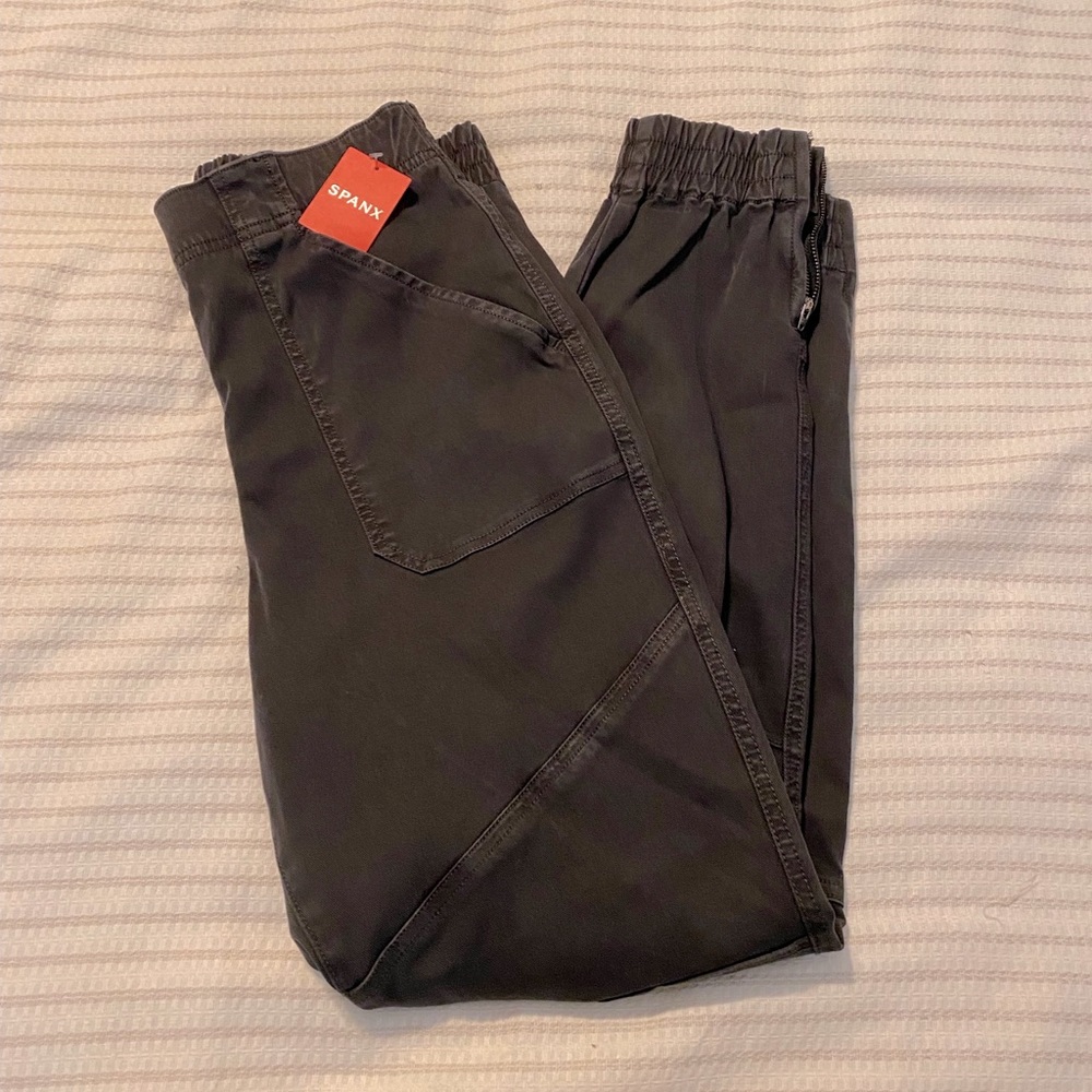 NWT Spanx Stretch Twill Cargo Jogger